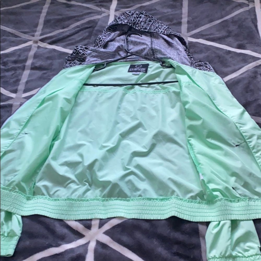 Jacket - Picture 2 of 3